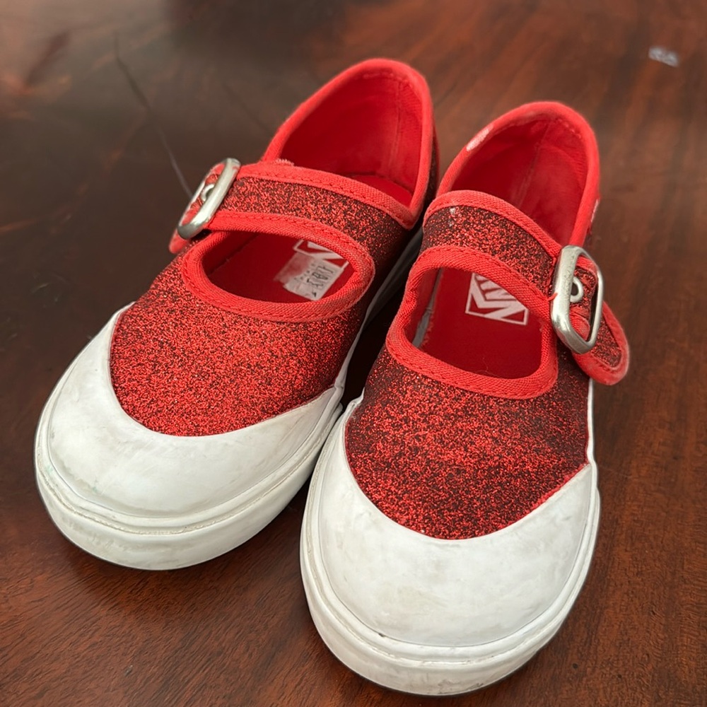 Back to school. Vans Glitter mary-janes